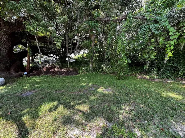 3235 E Yukon St #7, Tampa, FL 33604
