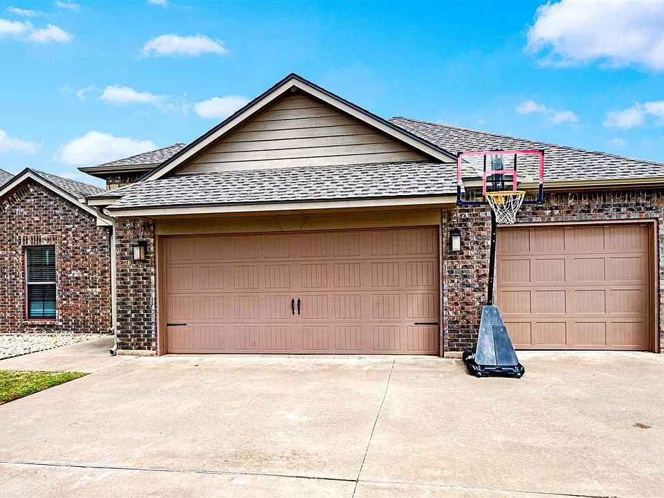1st image of 1504 Stonehouse Dr