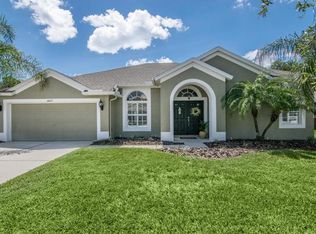 5817 Riva Ridge Dr, Zephyrhills, FL 33544