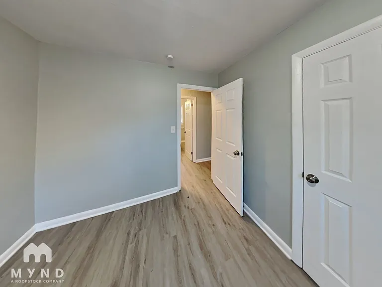 303 Alda Dr — Photo 12