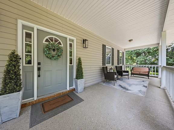 5th image of 119 Derrick Dr