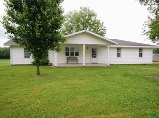 204 S Elm St, Walnut Grove, MO 65770