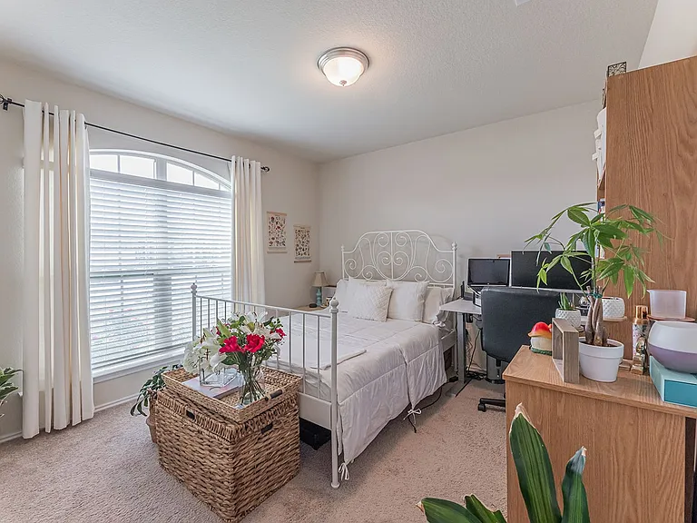207 Christopher Dr — Photo 24
