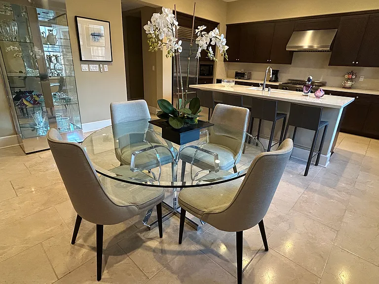 23500 Park Sorrento #C33 — Photo 10