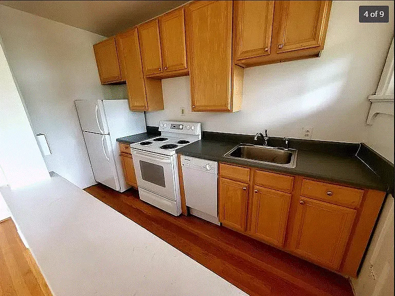 3131 Hanover Ave #11 — Photo 2