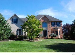 3400 Bay Hill Dr N, Center Valley, PA 18034