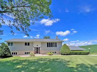 19896 238th St, Elkader, IA 52043