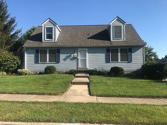3rd image of 212 Brusman Dr