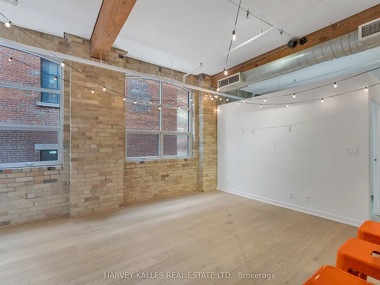383 Adelaide St E #301 — Photo 6
