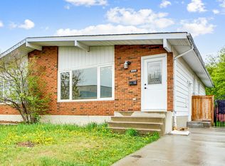 3806 85th St NW, Edmonton, AB T6K 0H6