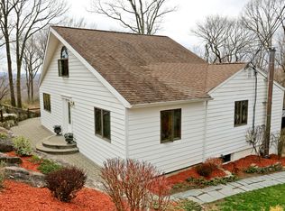 25 Summit Circle Dr, Mahopac, NY 10541