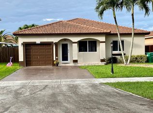 16275 SW 94th St, Miami, FL 33196