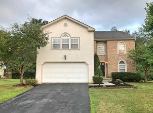 490 Zoar St, Galena, OH 43021