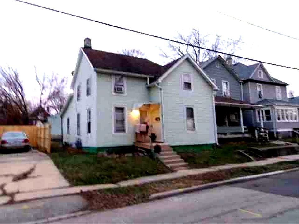 1st image of 315 W Clark St