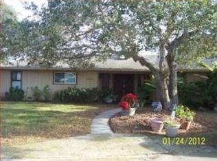 8005 Lynne Haven Way, Salinas, CA 93907