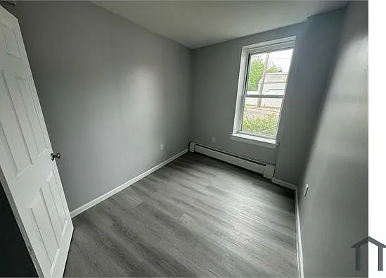 346 Princeton Ave #4 — Photo 2