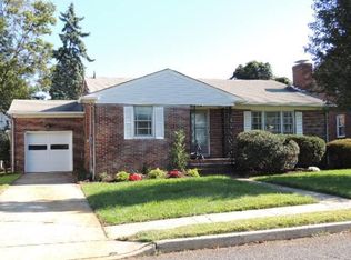 11 Ferris St, South River, NJ 08882