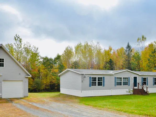 96 Madeline Drive, Oakland, ME 04963