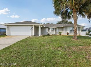 493 Quarry Ln, Sebastian, FL 32958