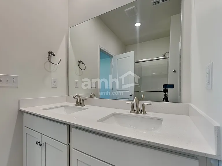 3527 Lincoln Heights Ln — Photo 11
