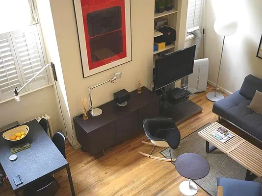 Rented by Bold New York | media 12
