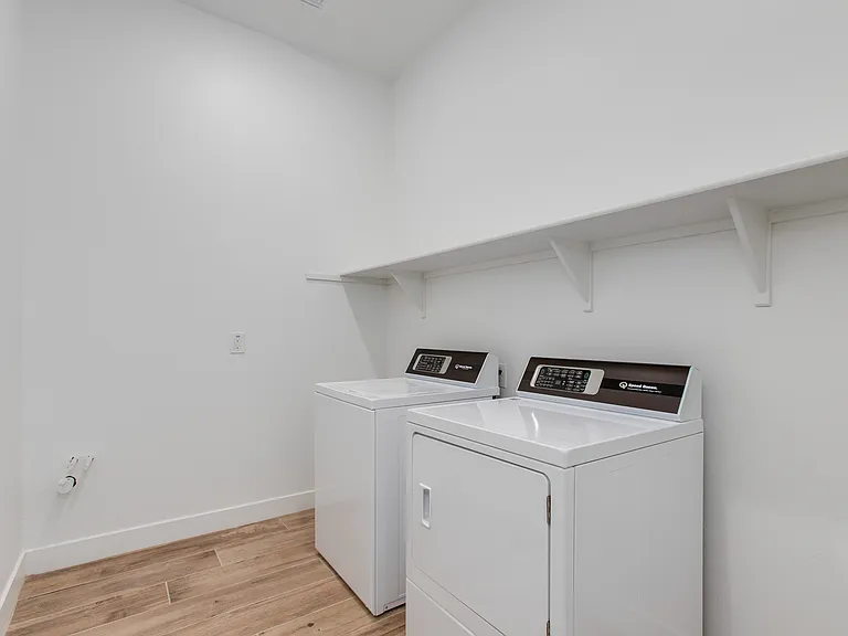 Large Laundry Area