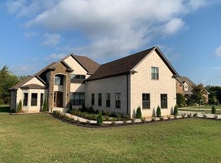 2212 Sagewood Ct, Murfreesboro, TN 37128