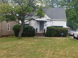 5601 Dunham Rd, Maple Heights, OH 44137