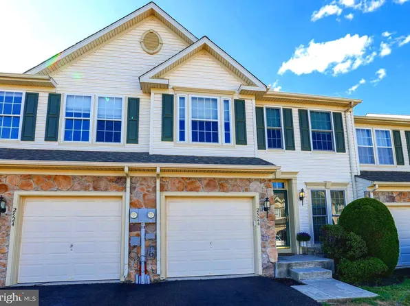 2526 Peachtree Dr, Perkasie, PA 18944
