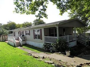 19 Hickory Hills Dr, Bath, PA 18014
