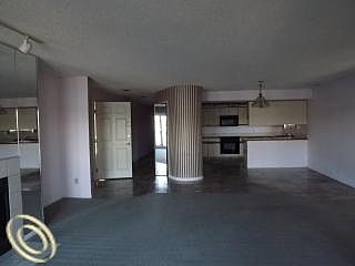 3rd image of 3276 Island Cove Dr Unit 100