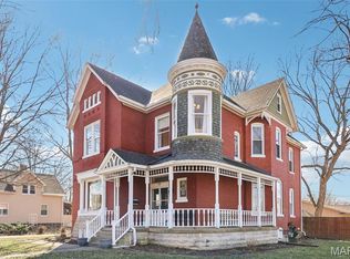 102 S Monroe St, Freeburg, IL
