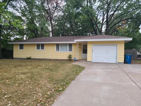 7310 Lyric Ln NE, Fridley, MN 55432