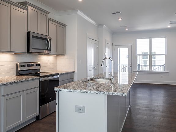 Main Floor Living Space, Great for Entertaining