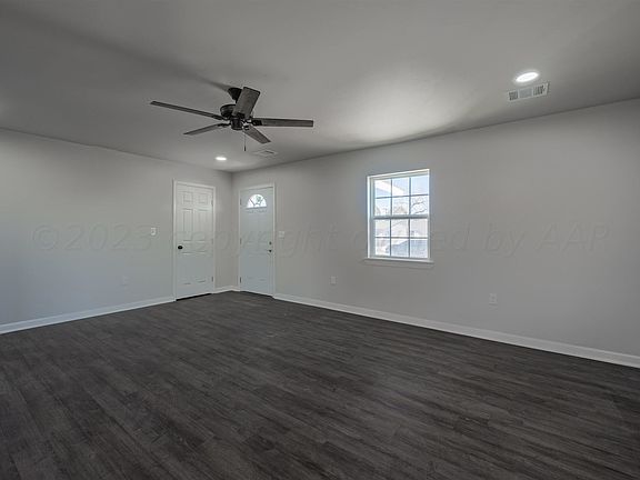 3rd image of 4919 Plains Blvd