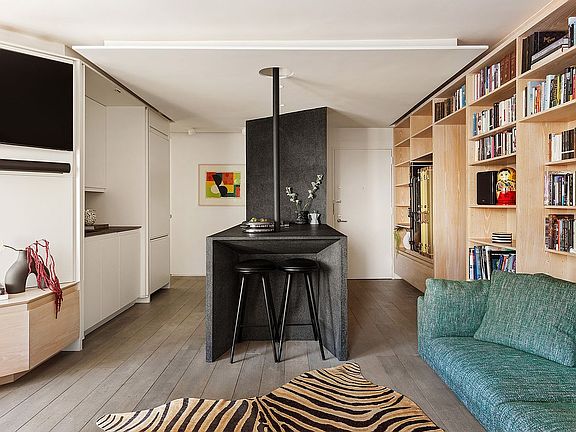 4th image of 150 W 56th St APT 4103