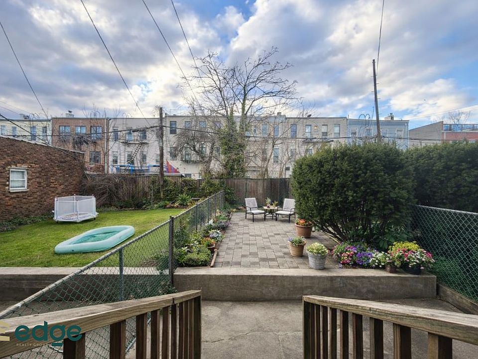 1st image of 191 Troutman St APT 1R