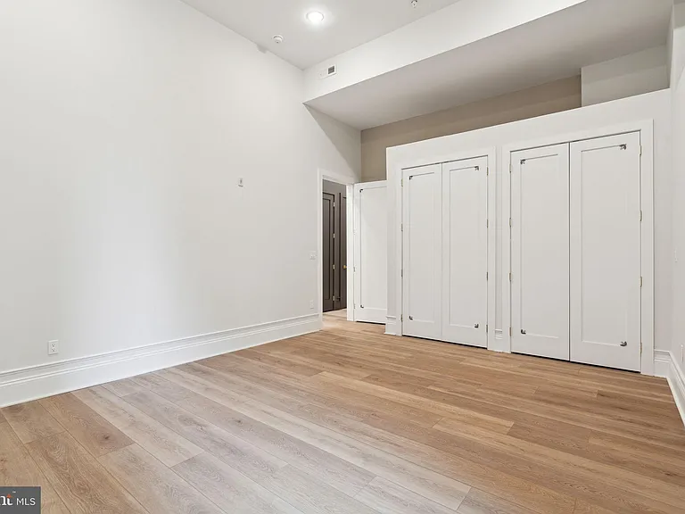 1822 Chestnut St #3R — Photo 22
