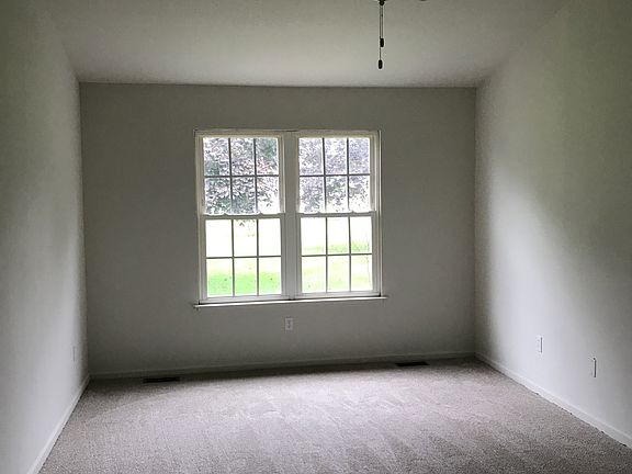 3rd image of 2555 Youngs Ave APT 14D