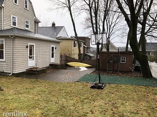 38 Dundee Rd. #1 Arlington Shared Unit Photo 7