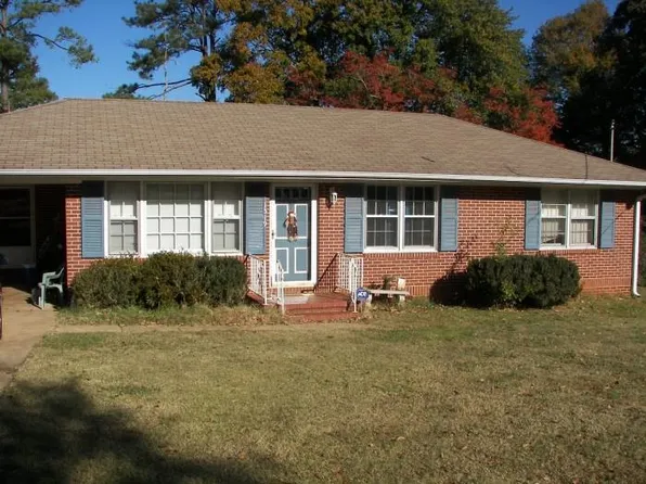 1519 Spring Valley Cir, Griffin, GA 30223