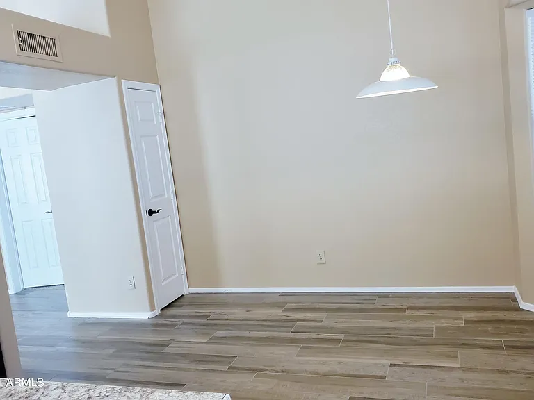 1325 N Malibu Ln — Photo 9