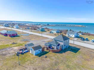 10194 Highway 1, Saulnierville, NS B0W 2Z0
