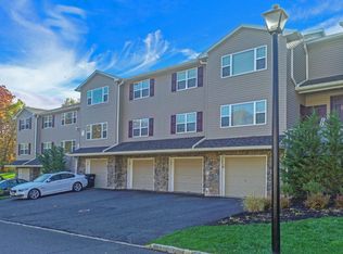 Bridgewater Oaks, Bridgewater, NJ 08807