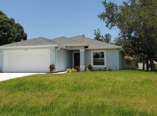 719 Barber St, Sebastian, FL 32958