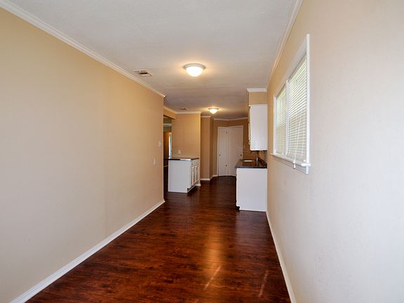 4th image of 6601 Stonewall St
