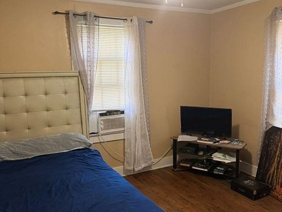 4th image of 3562 Allandale Rd