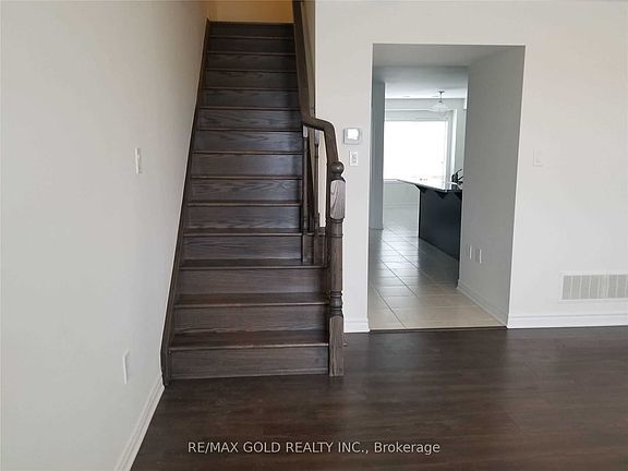 5th image of 56 Stewardship Rd