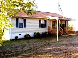 374 Lake Dr #10, Lexington, NC 27295