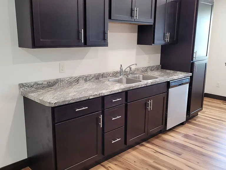 5282 Christopher Dr — Photo 4